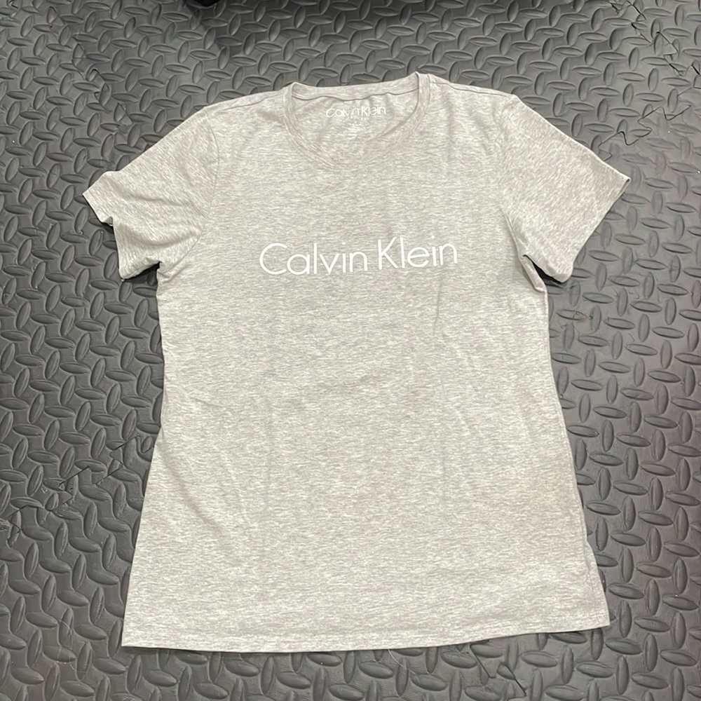 Calvin Klein Grey Shirt Women’s Medium Sleepwear